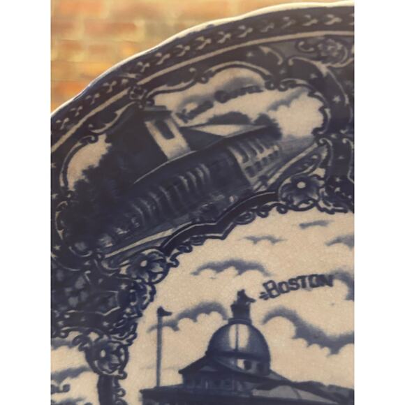 Vintage cobalt Souvenir Boston MA State House olde blue plate co Flowe Scalloped - Picture 5 of 11